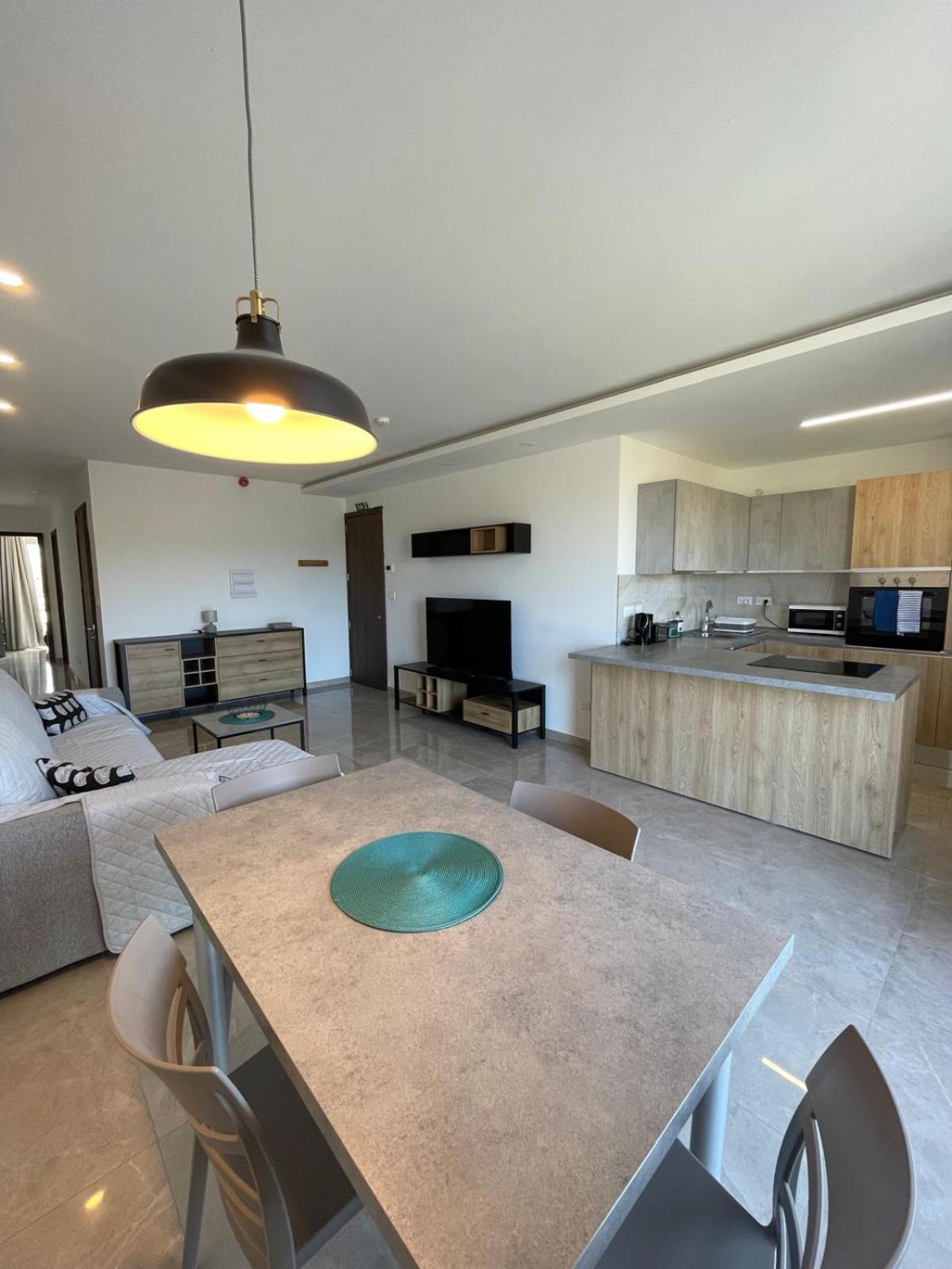 Openview Apartment *