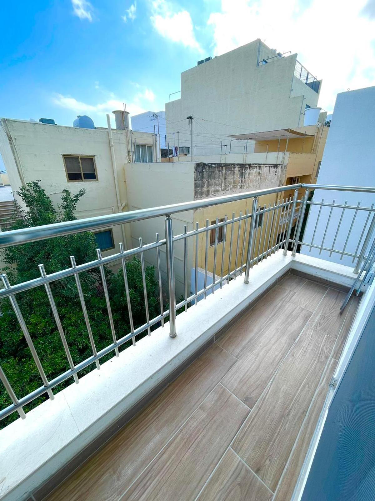 Apartment Openview